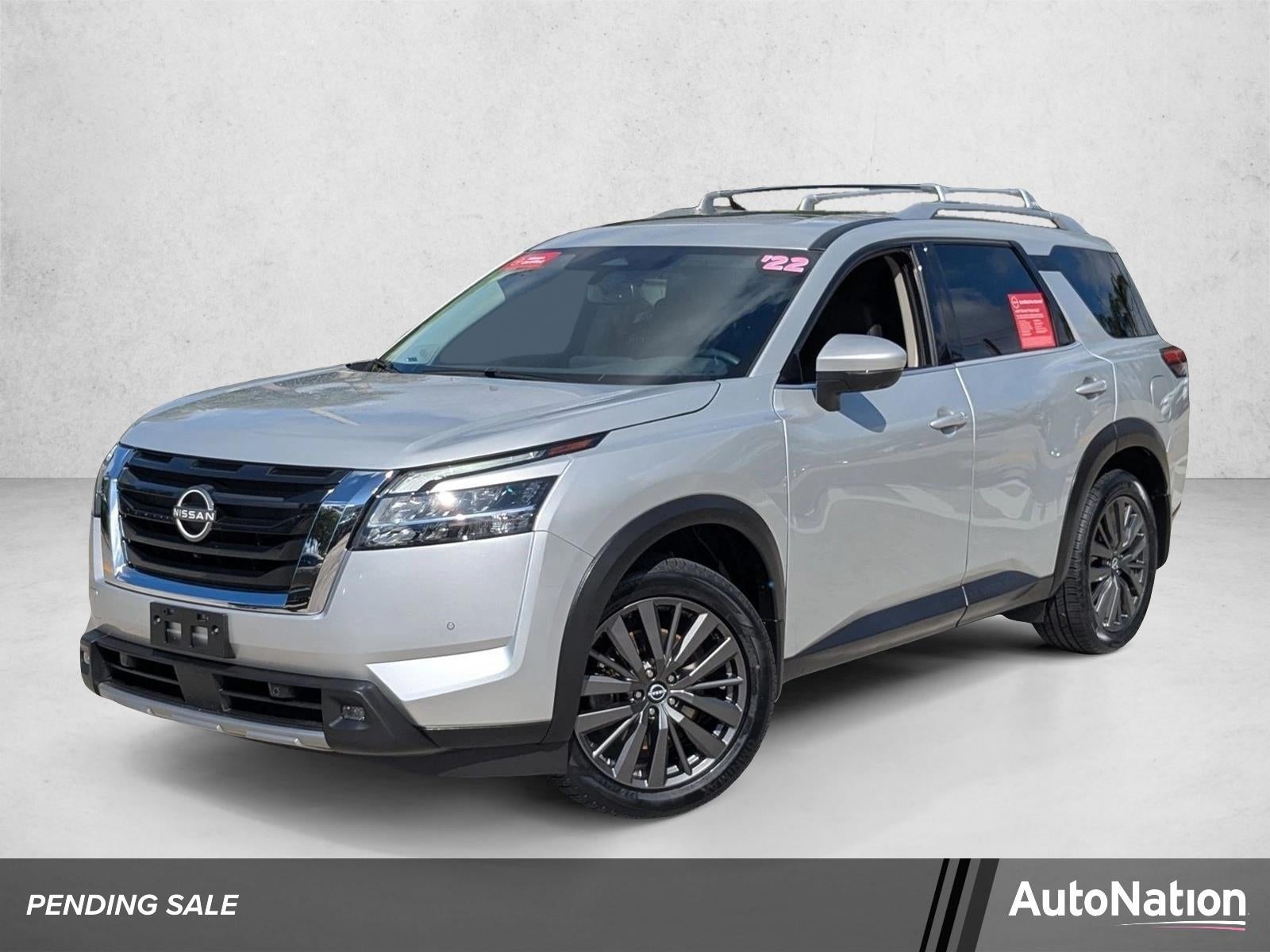 2022 Nissan Pathfinder SL 2WD