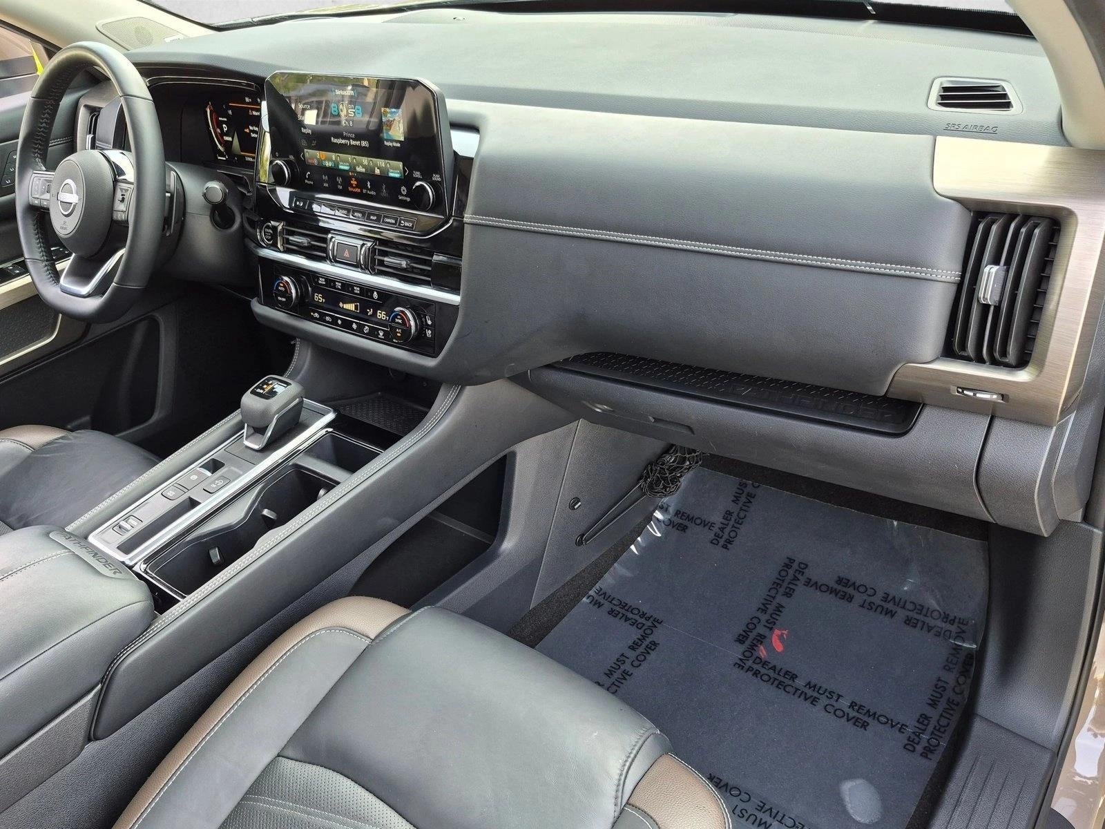 2023 Nissan Pathfinder Platinum 2WD