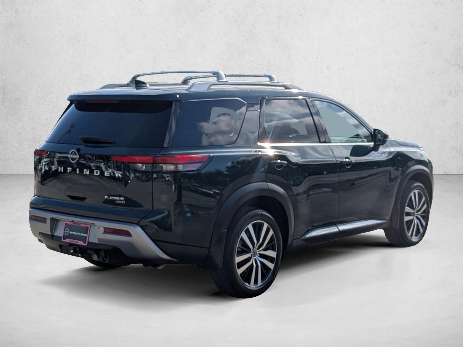 2023 Nissan Pathfinder Platinum 4WD