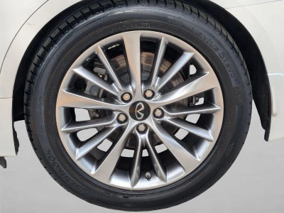 2023 INFINITI Q50 LUXE RWD