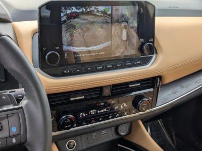 2023 Nissan Rogue AWD Platinum