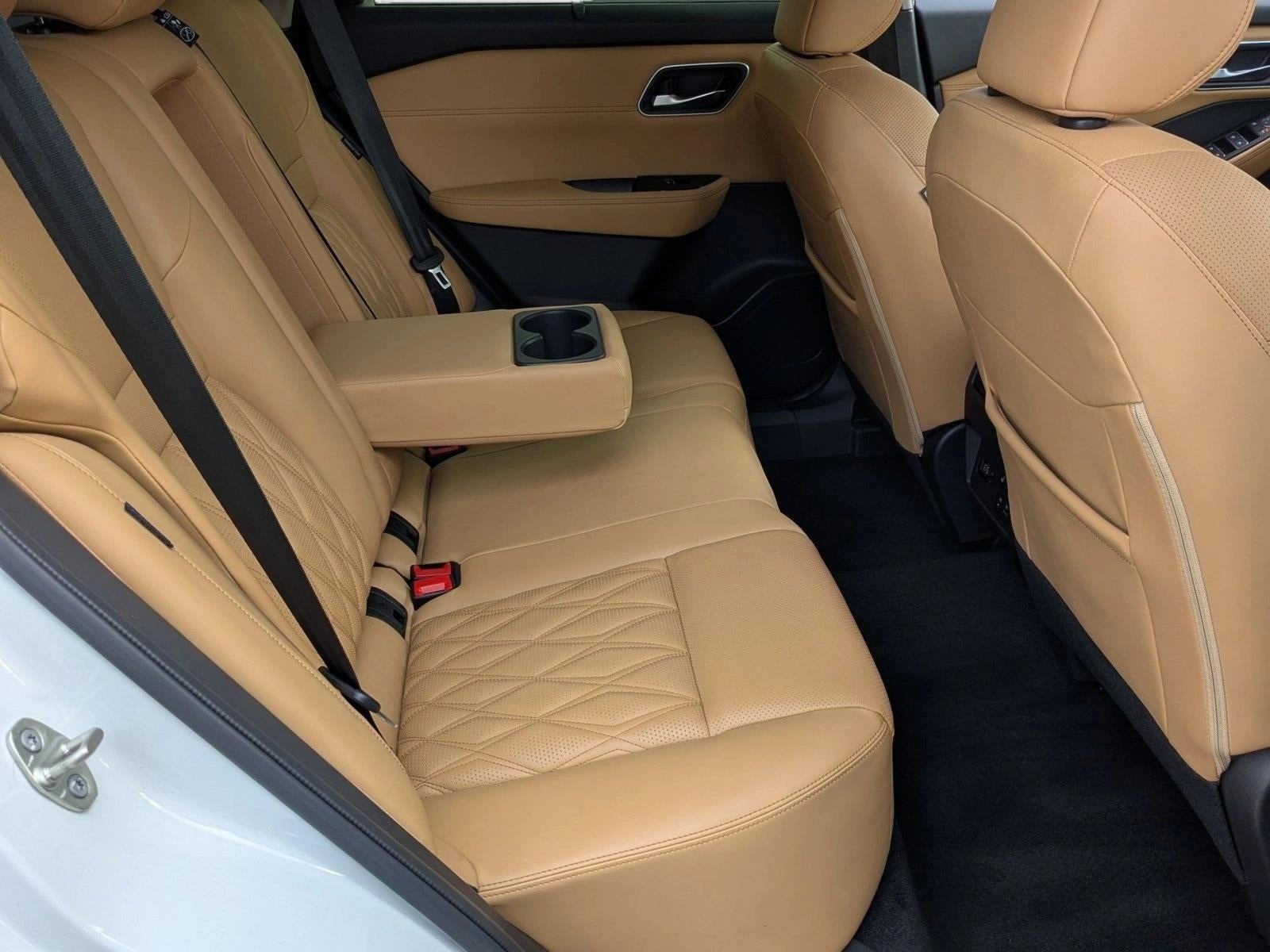 2023 Nissan Rogue AWD Platinum