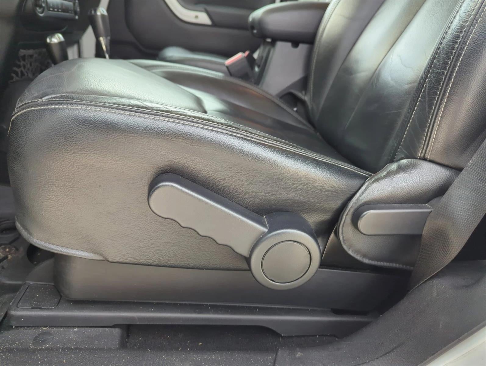 2016 Jeep Wrangler 4WD 2dr Sahara