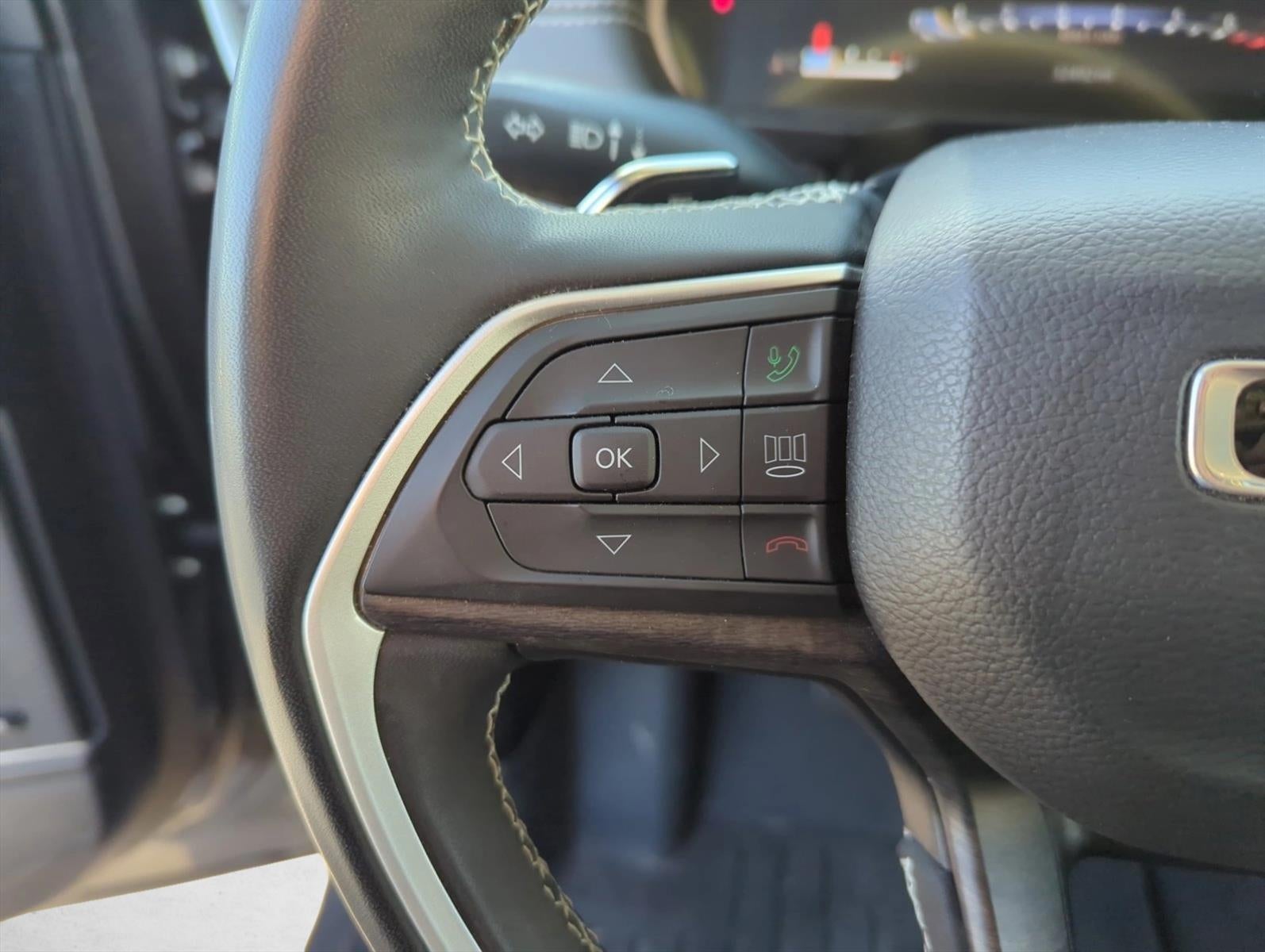 2023 Jeep Grand Cherokee L Limited 4x2