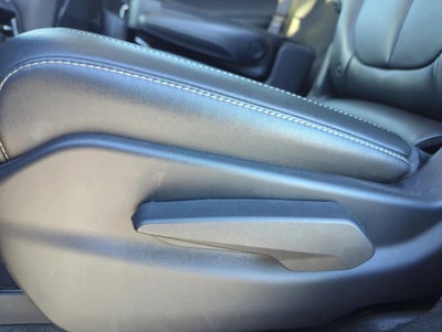 2023 Jeep Grand Cherokee L Limited 4x2