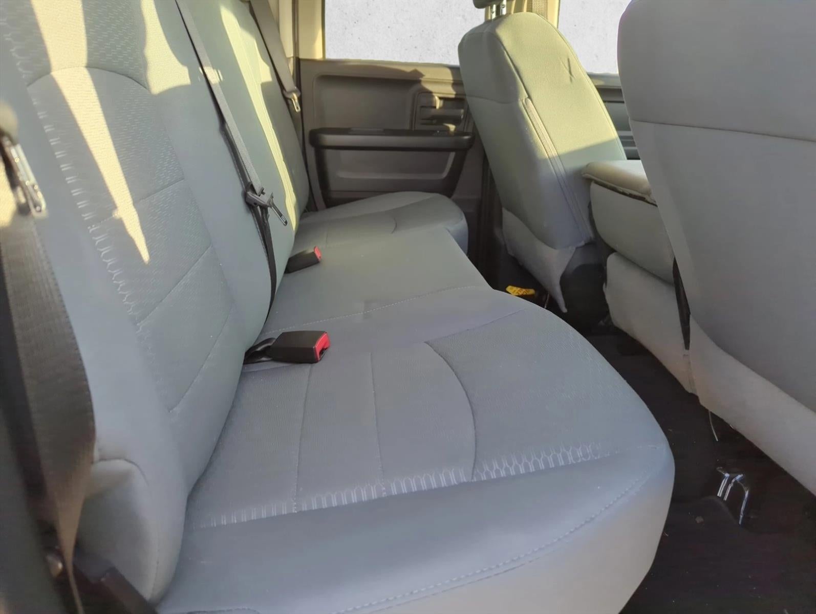 2019 RAM 1500 Classic Express 4x2 Quad Cab 6'4" Box