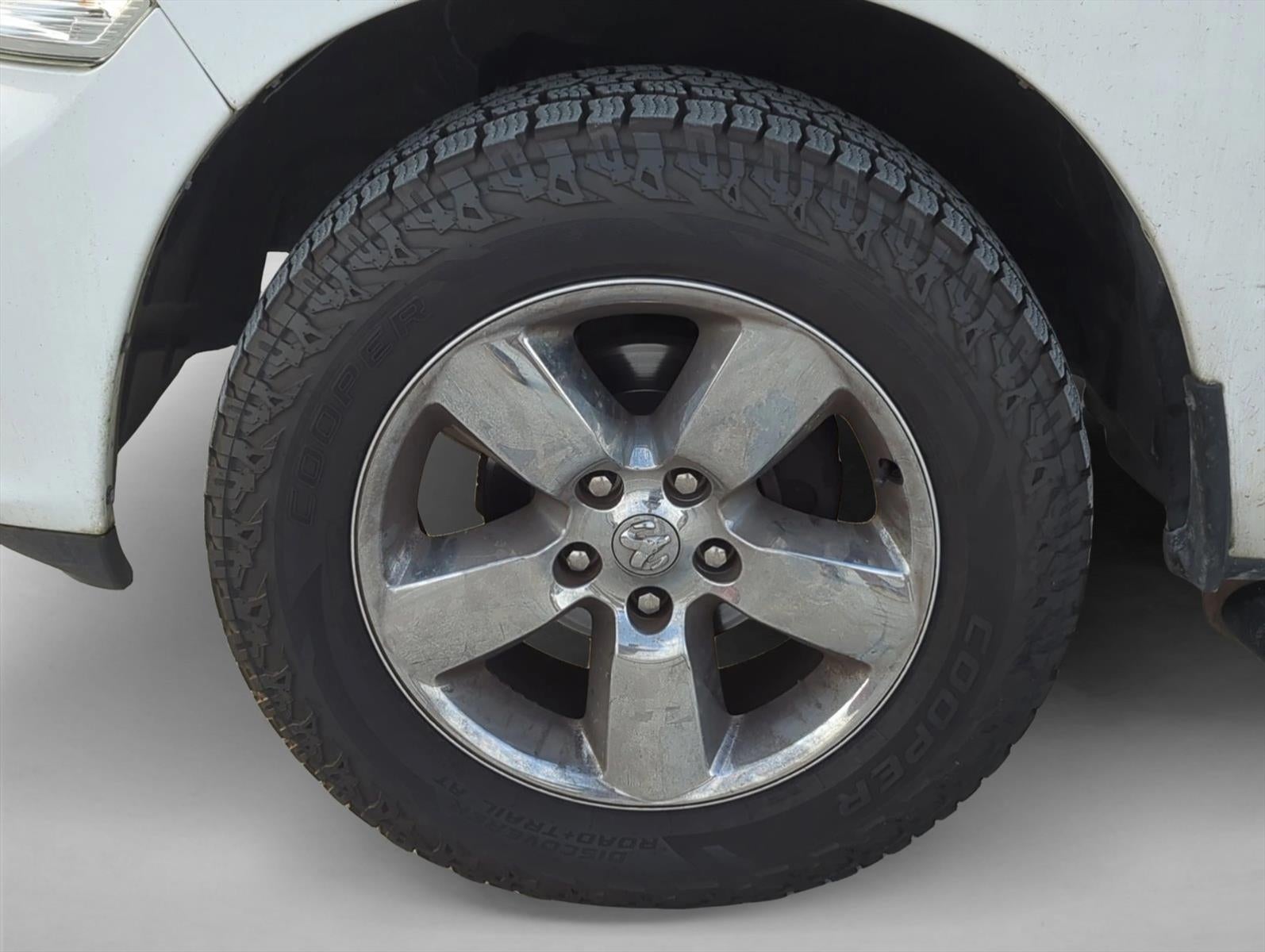 2019 RAM 1500 Classic Express 4x2 Quad Cab 6'4" Box