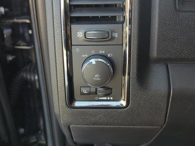 2017 RAM 1500 Night 4x4 Crew Cab 5'7" Box