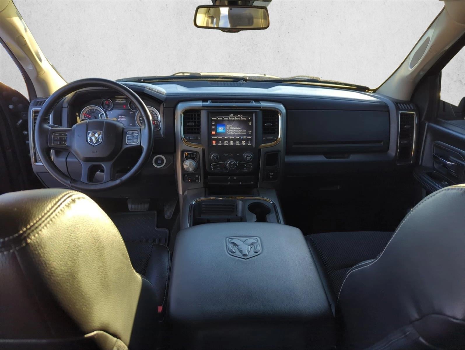 2017 RAM 1500 Night 4x4 Crew Cab 5'7" Box