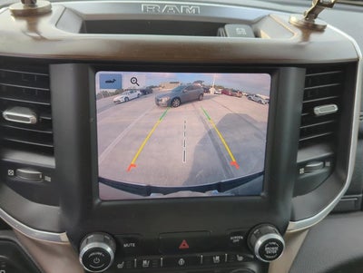 2022 RAM 1500 Laramie 4x4 Crew Cab 5'7" Box