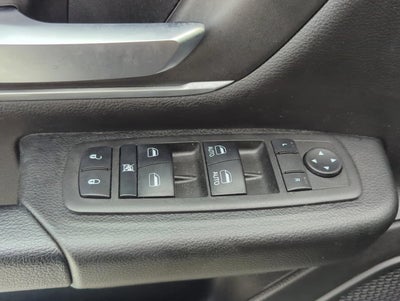 2022 RAM 1500 Big Horn 4x4 Crew Cab 6'4" Box