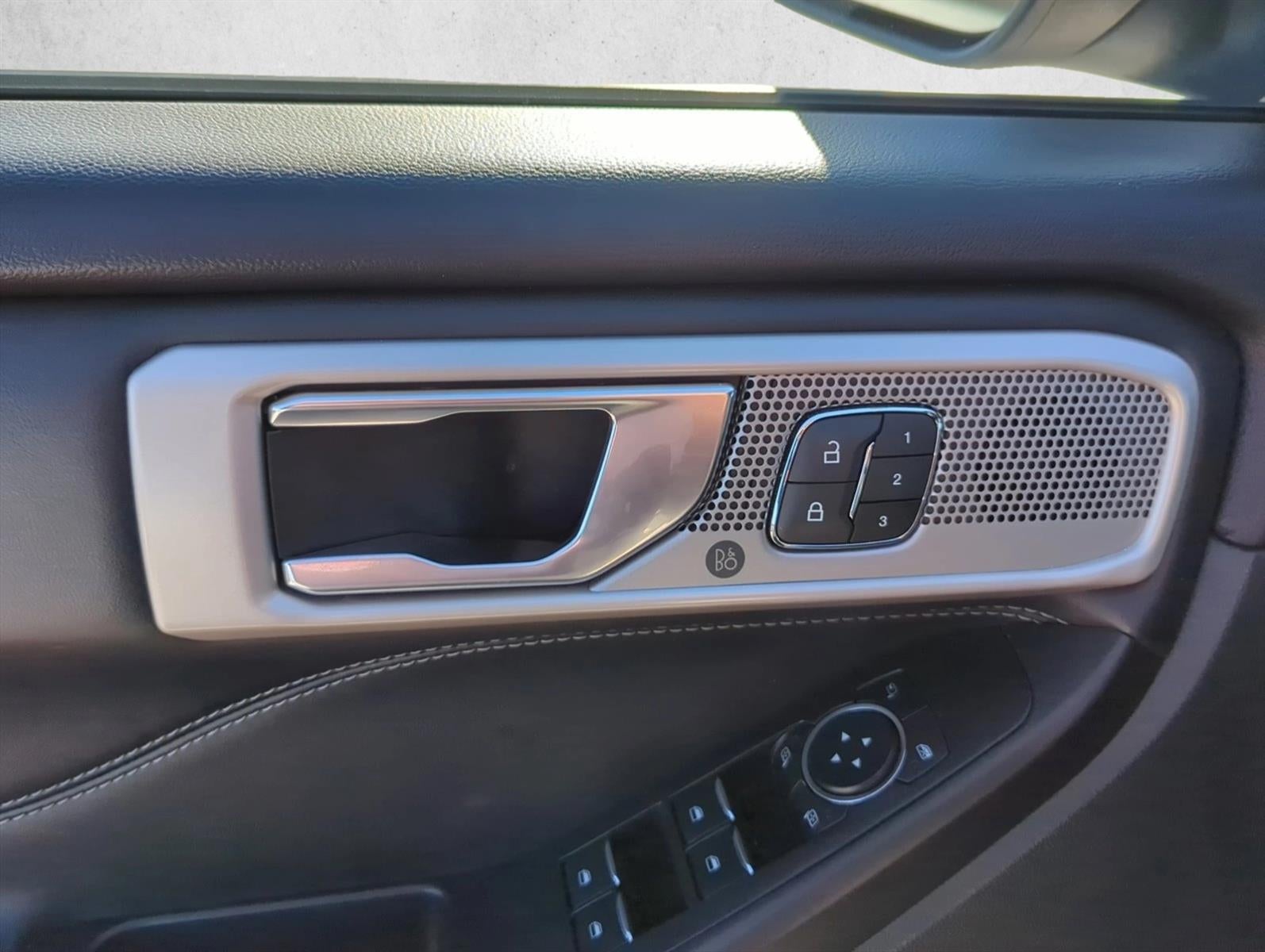 2020 Ford Explorer Limited 4WD