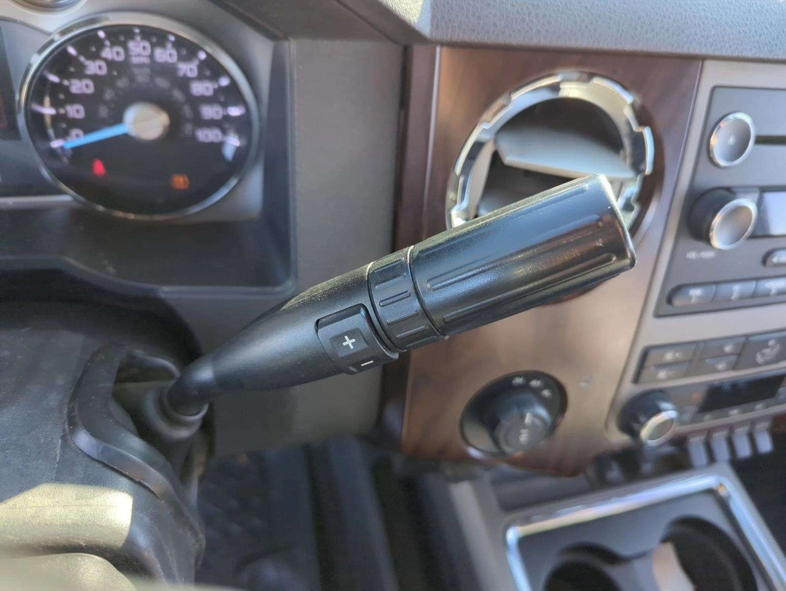 2012 Ford Super Duty F-250 SRW 4WD Crew Cab 6-3/4 Ft Box Lariat