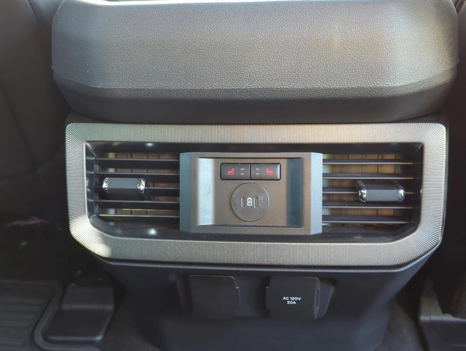 2024 Ford Super Duty F-350 SRW Platinum 4WD Crew Cab 6.75' Box