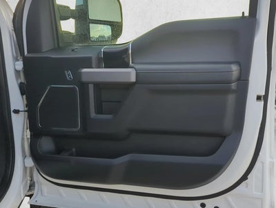 2020 Ford Super Duty F-450 DRW Platinum 4WD Crew Cab 8' Box