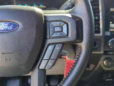 2015 Ford F-150 2WD SuperCrew 5-1/2 Ft Box XLT