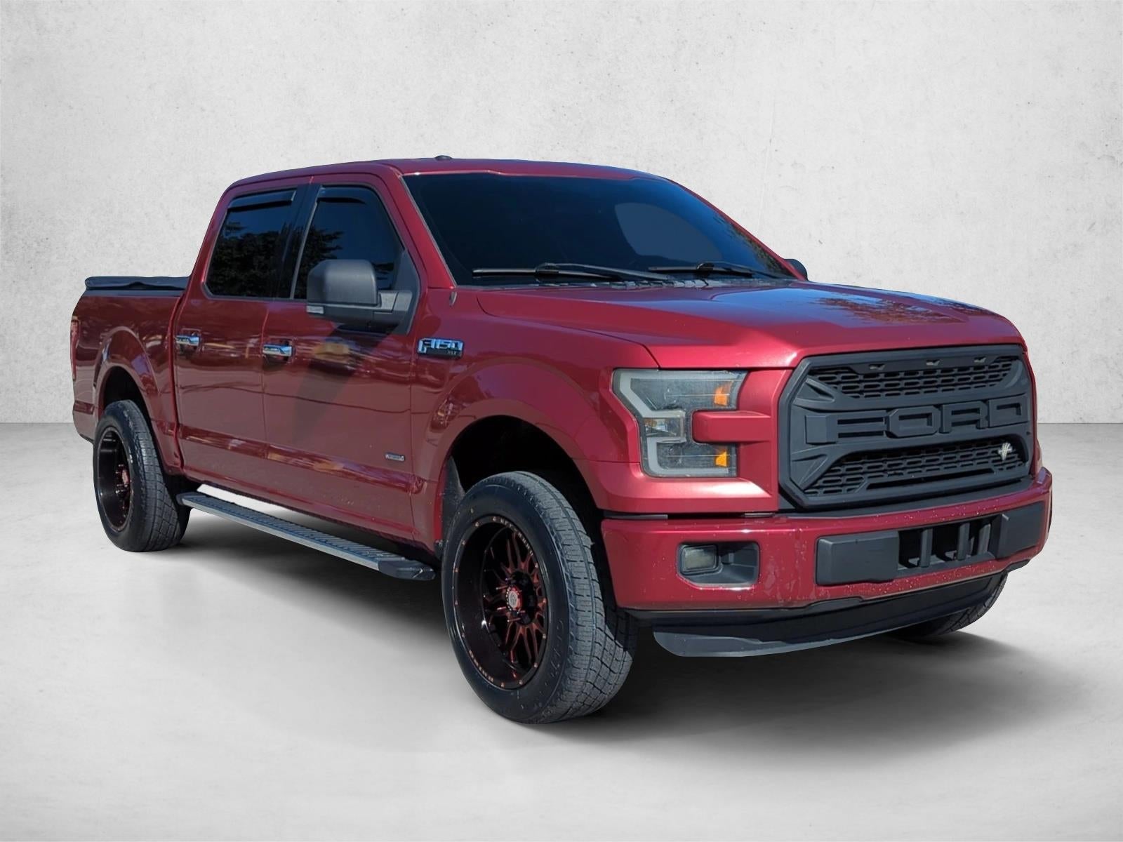 2015 Ford F-150 2WD SuperCrew 5-1/2 Ft Box XLT