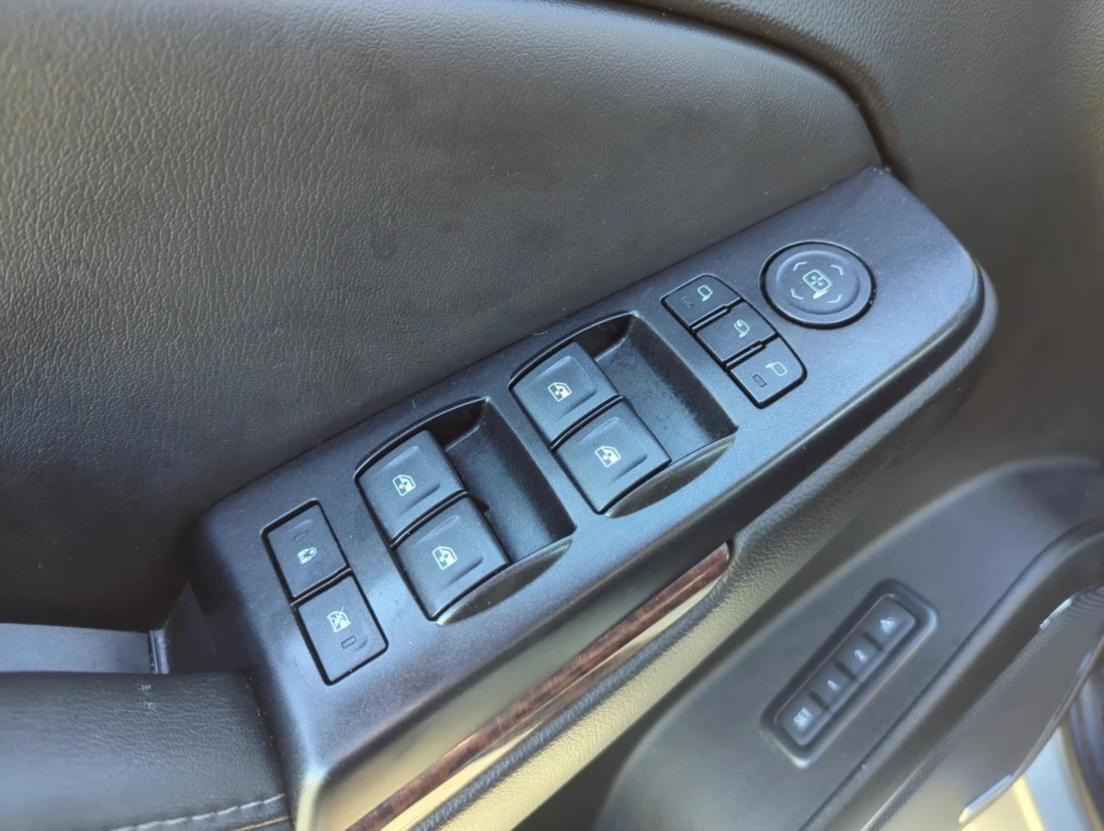 2017 GMC Yukon 2WD 4dr SLT