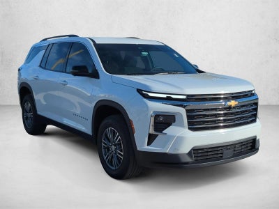 2024 Chevrolet Traverse LT w/1LT