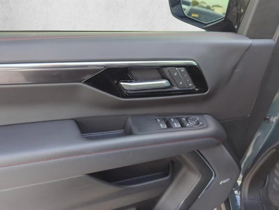 2025 Chevrolet Tahoe 2WD RST