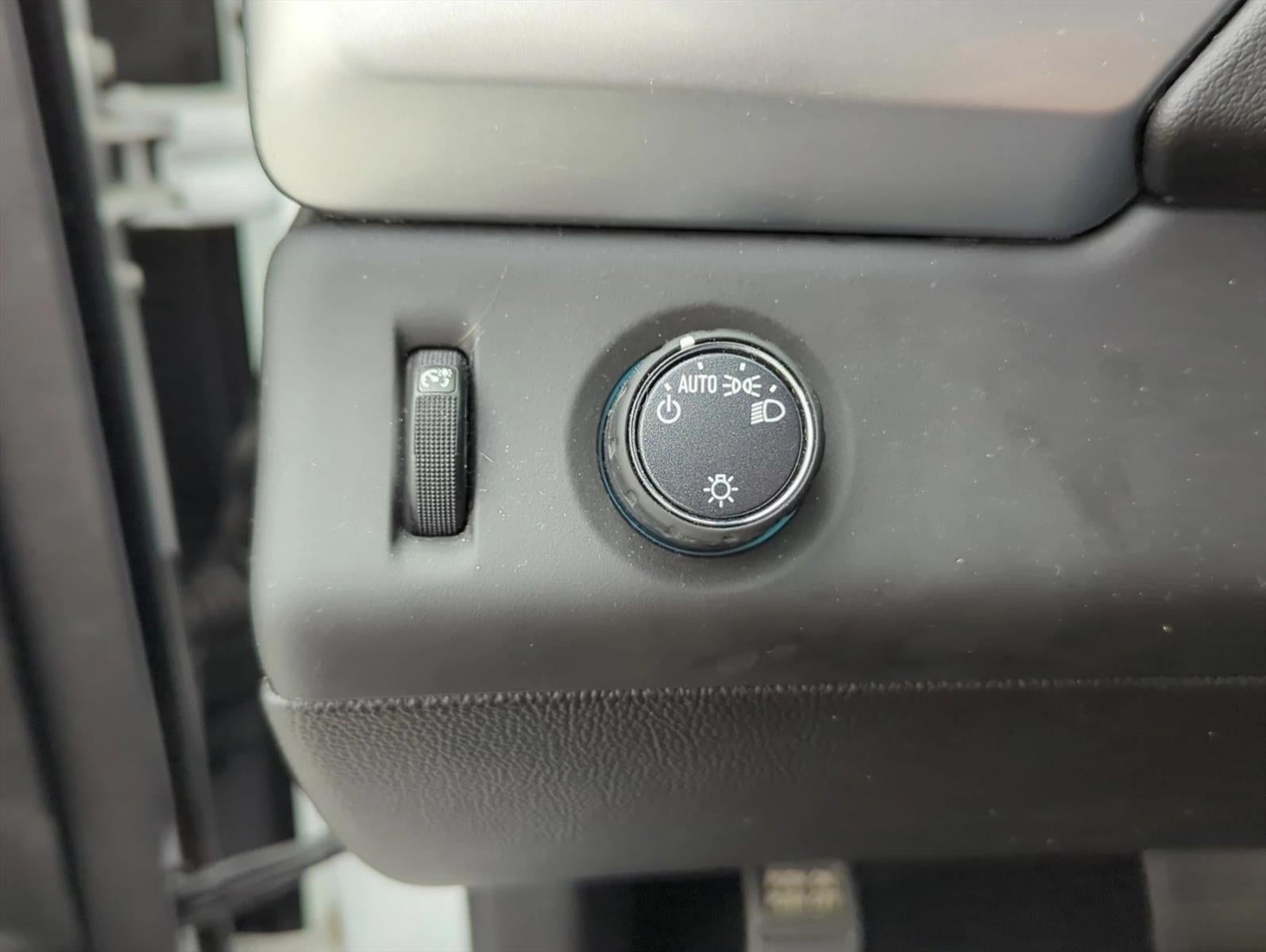 2019 Chevrolet Suburban 2WD 1500 LT