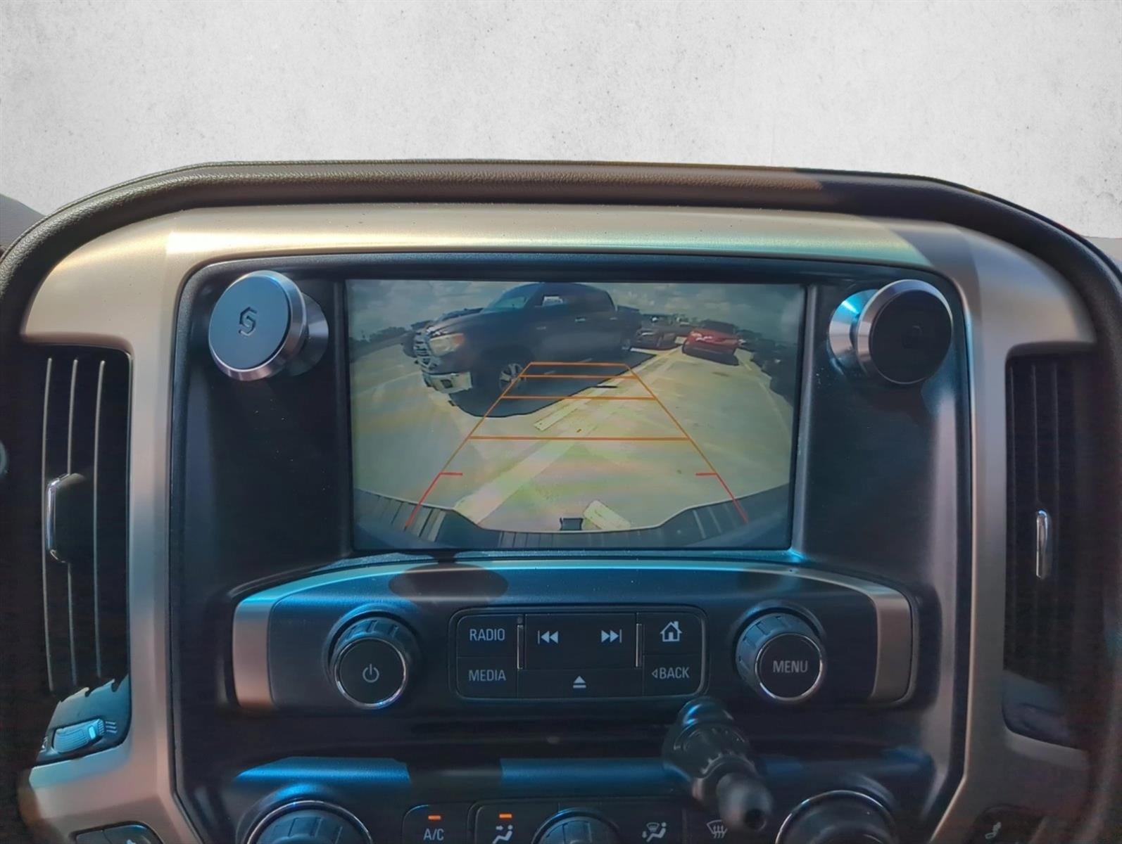 2017 GMC Sierra 3500HD Crew Cab Long Box 4-Wheel Drive Denali