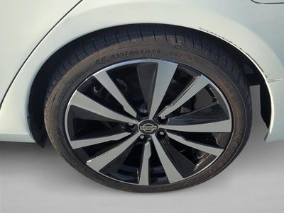 2020 Nissan Altima 2.5 SR Sedan