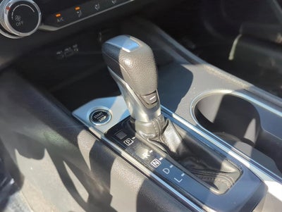 2022 Nissan Altima 2.5 SV Sedan