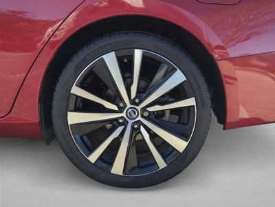 2019 Nissan Altima 2.5 Platinum Sedan