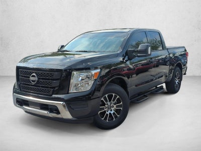 2024 Nissan Titan 4x2 Crew Cab SV