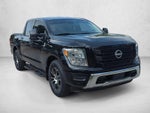 2024 Nissan Titan 4x2 Crew Cab SV