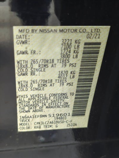 2021 Nissan Titan 4x2 Crew Cab SV