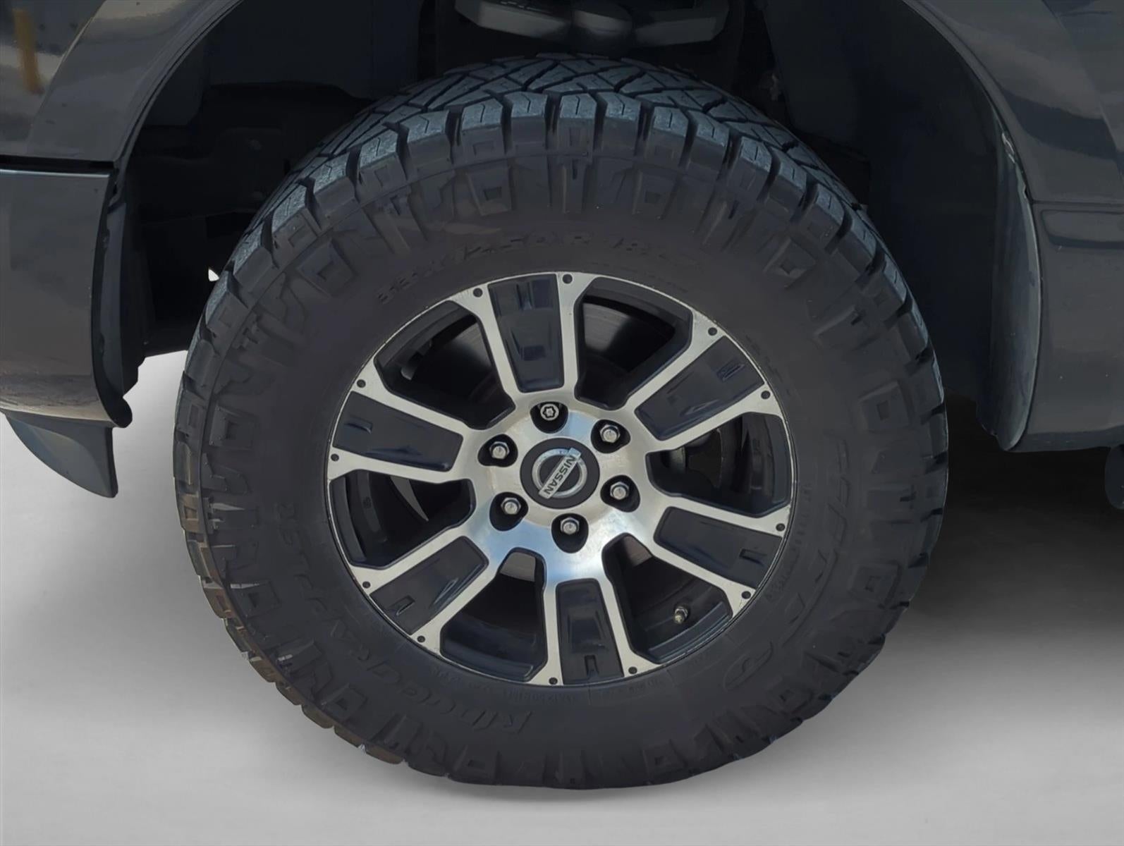 2021 Nissan Titan 4x2 Crew Cab SV