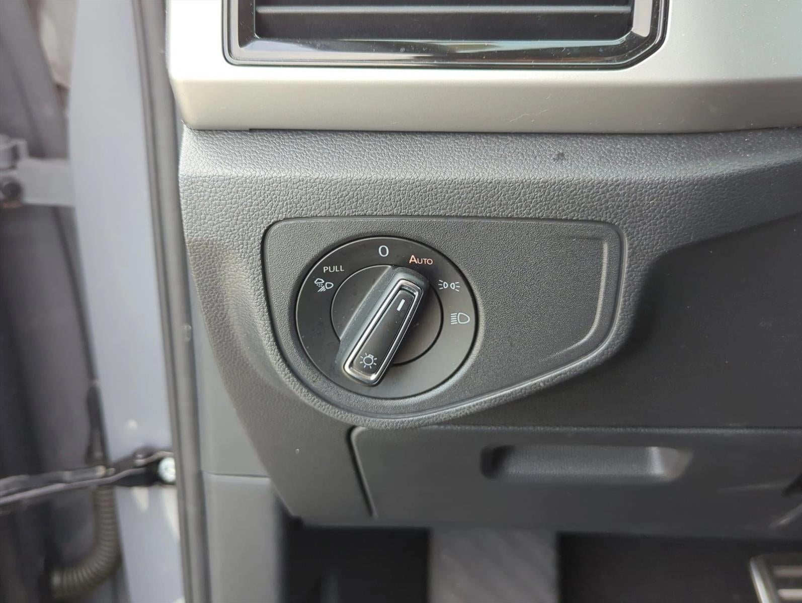 2021 Volkswagen Atlas Cross Sport 3.6L V6 SEL R-Line FWD