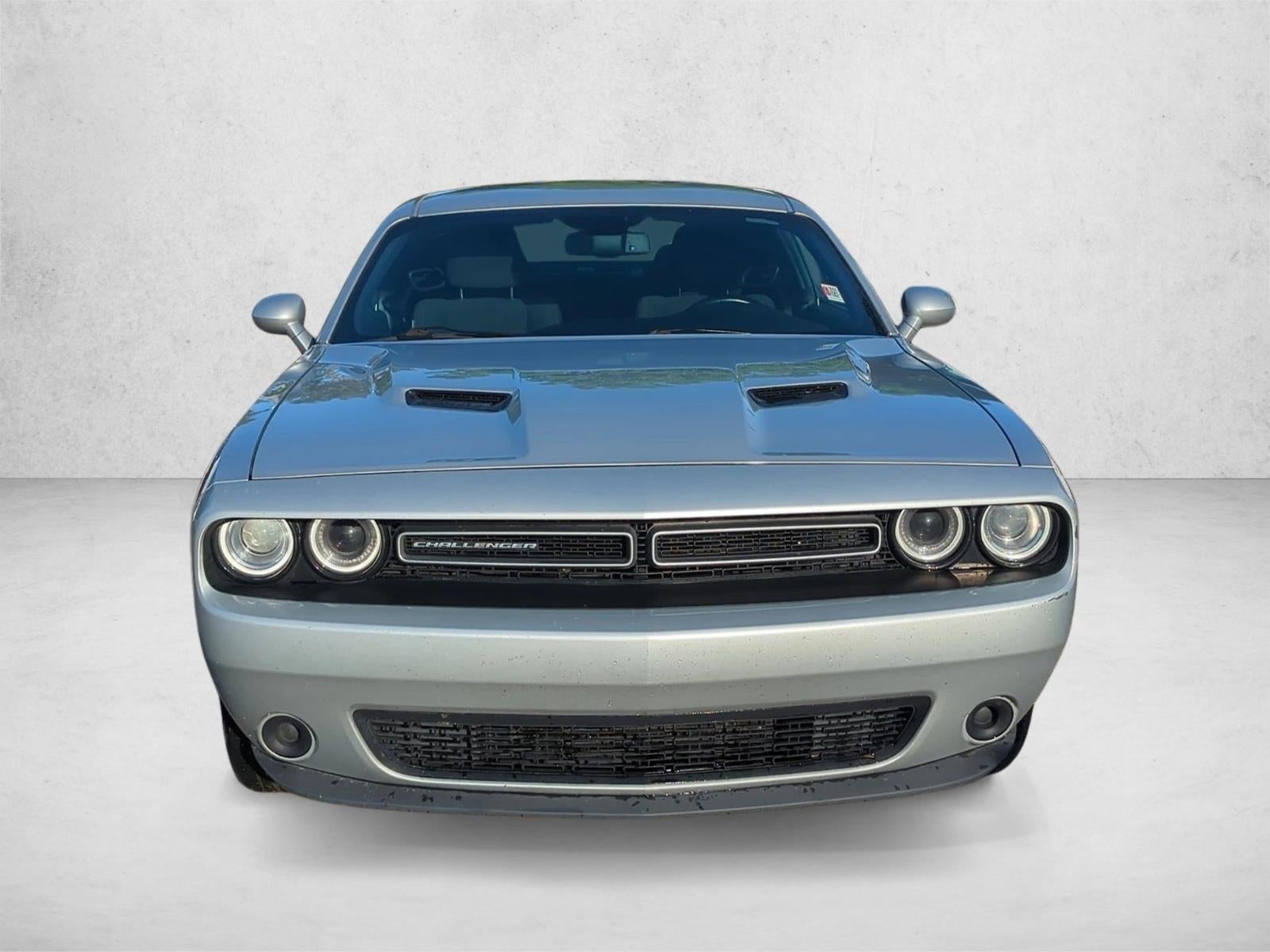 2019 Dodge Challenger SXT RWD