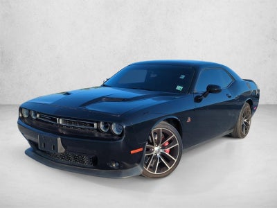 2016 Dodge Challenger 2dr Cpe R/T Scat Pack