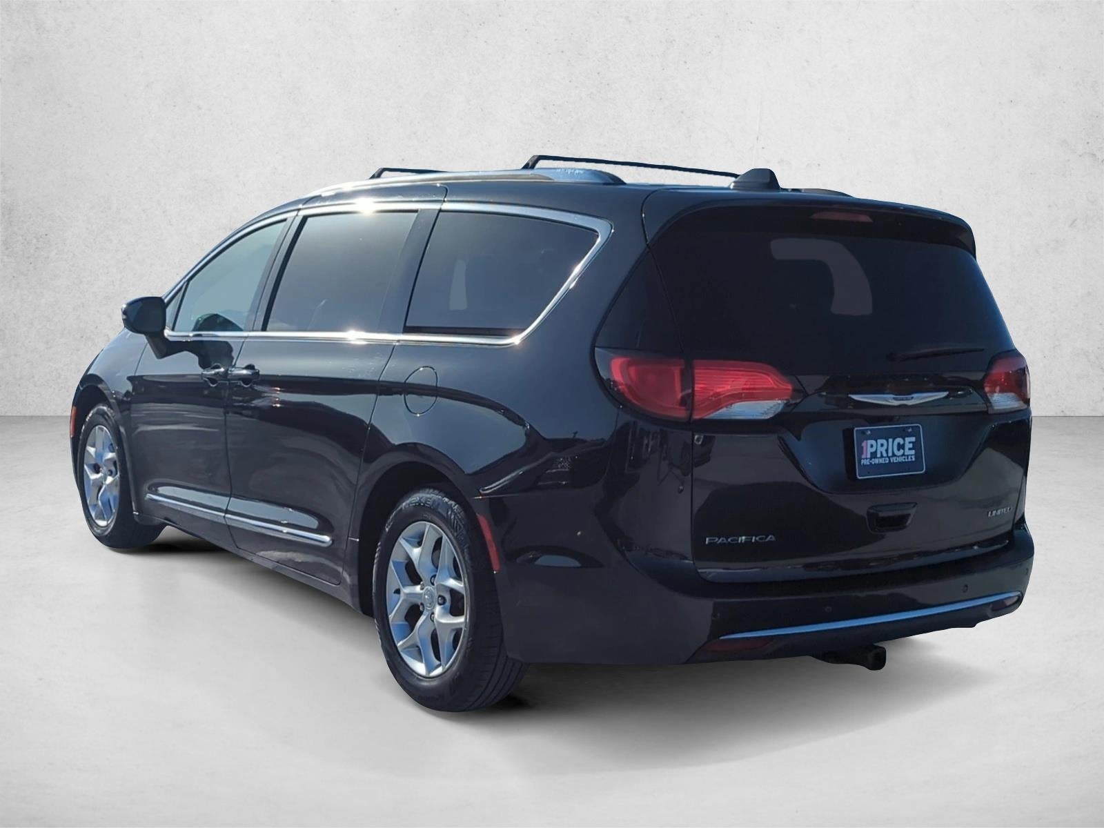 2020 Chrysler Pacifica Limited FWD
