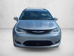 2017 Chrysler Pacifica Limited FWD