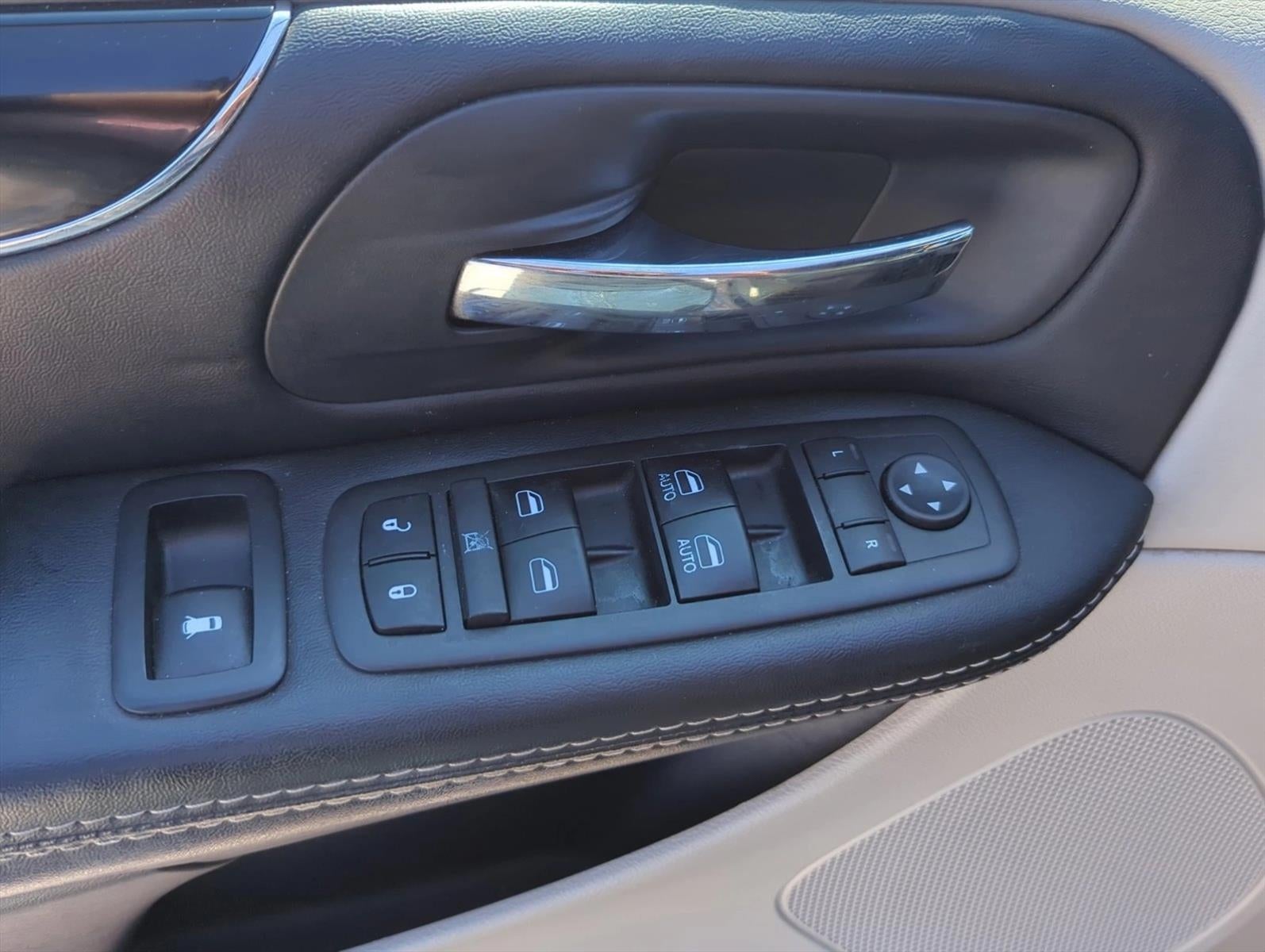 2017 Dodge Grand Caravan SXT Wagon