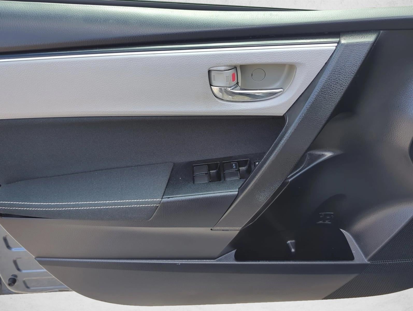 2018 Toyota Corolla LE CVT (Natl)