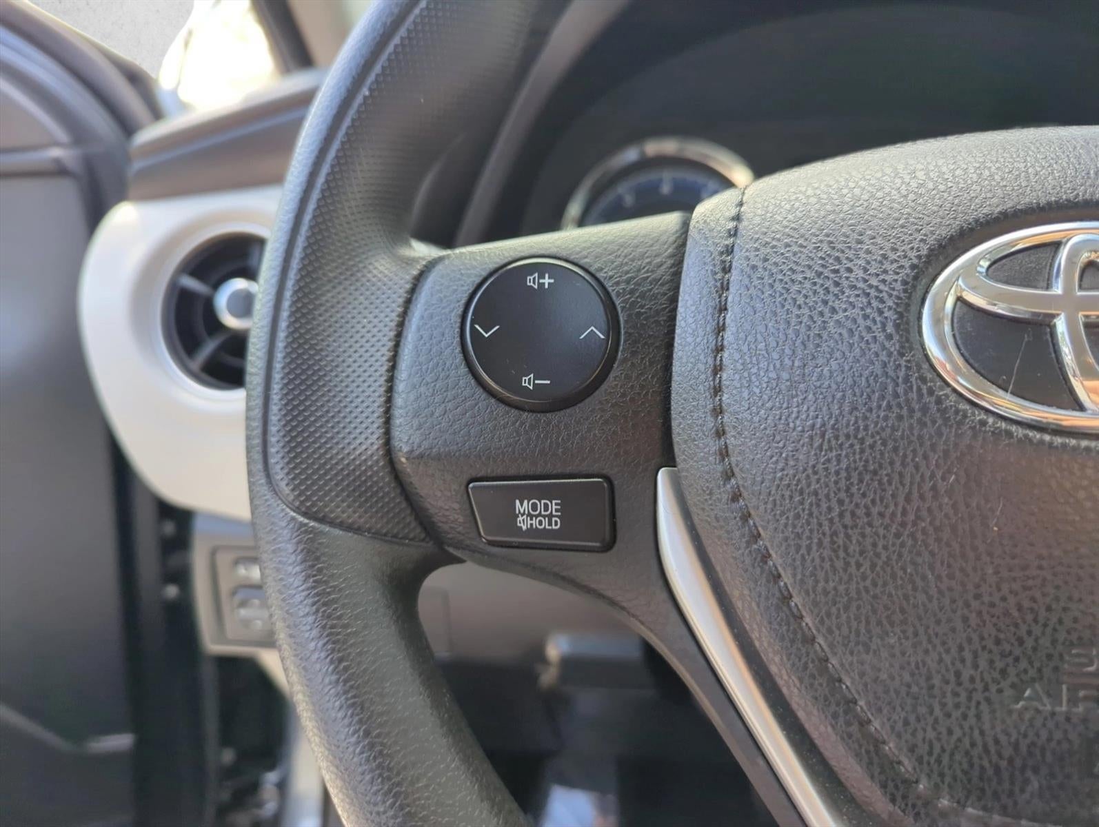 2018 Toyota Corolla LE CVT (Natl)