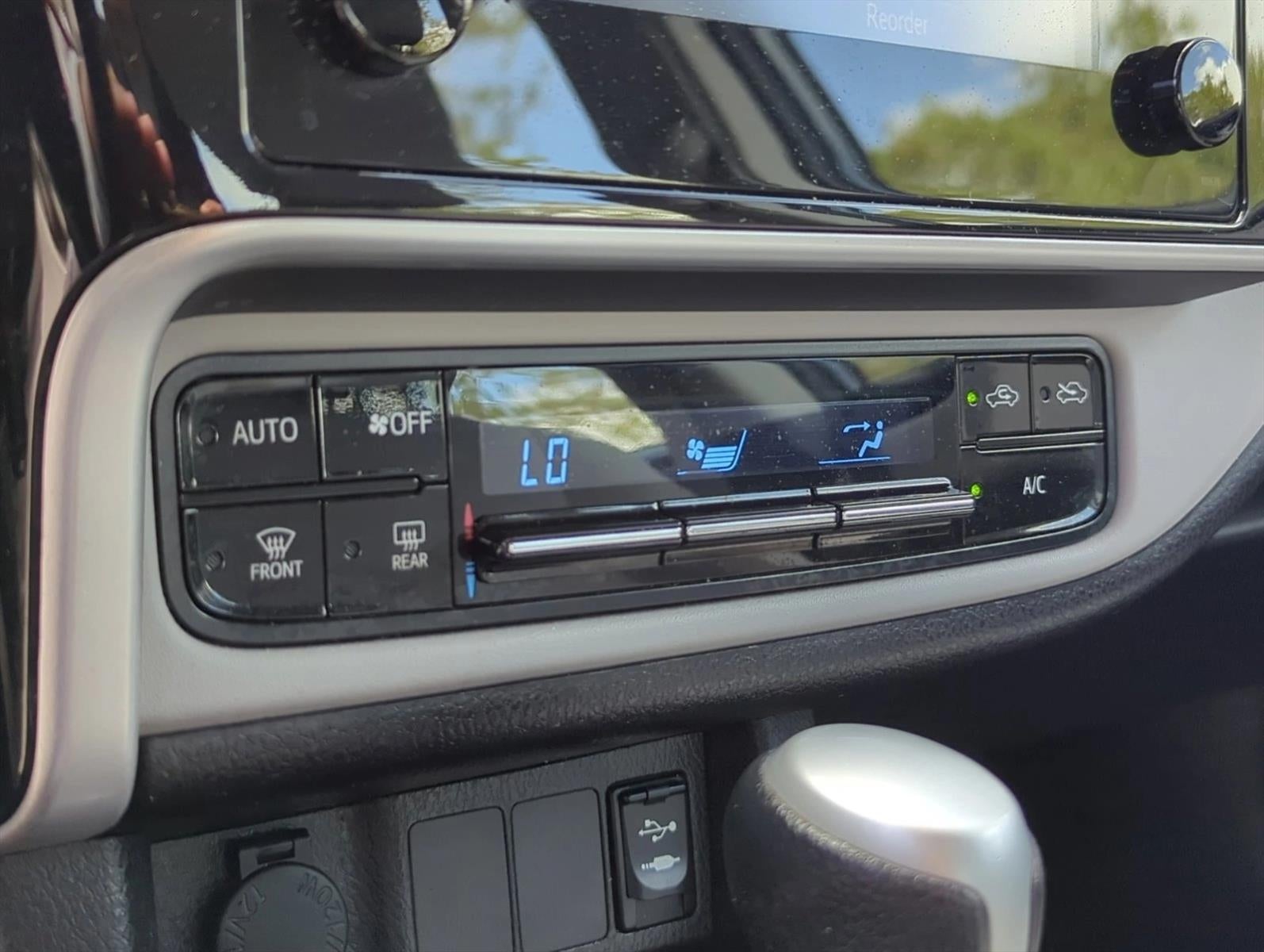 2018 Toyota Corolla LE CVT (Natl)