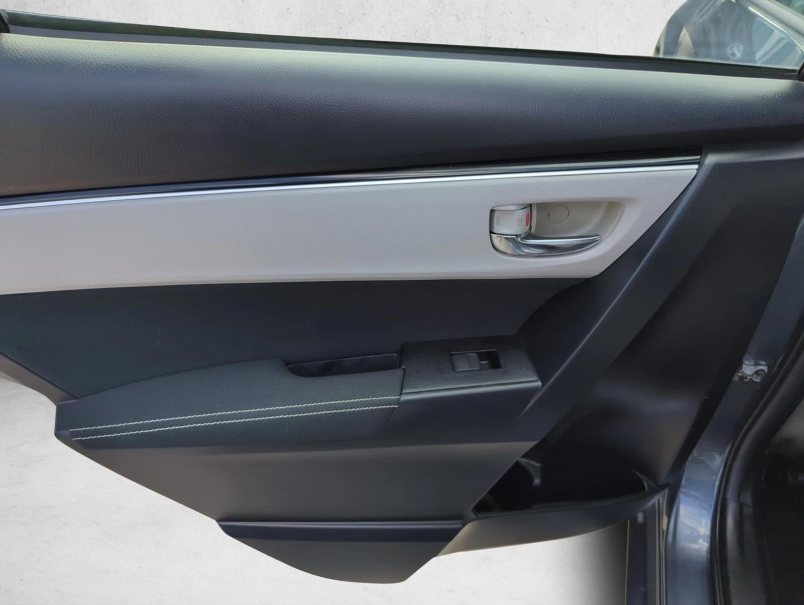 2018 Toyota Corolla LE CVT (Natl)