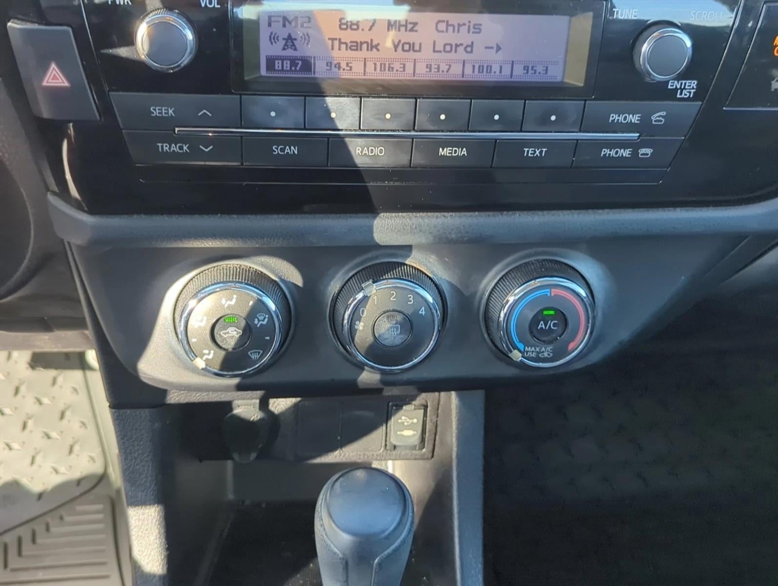 2014 Toyota Corolla 4dr Sdn Auto L (Natl)