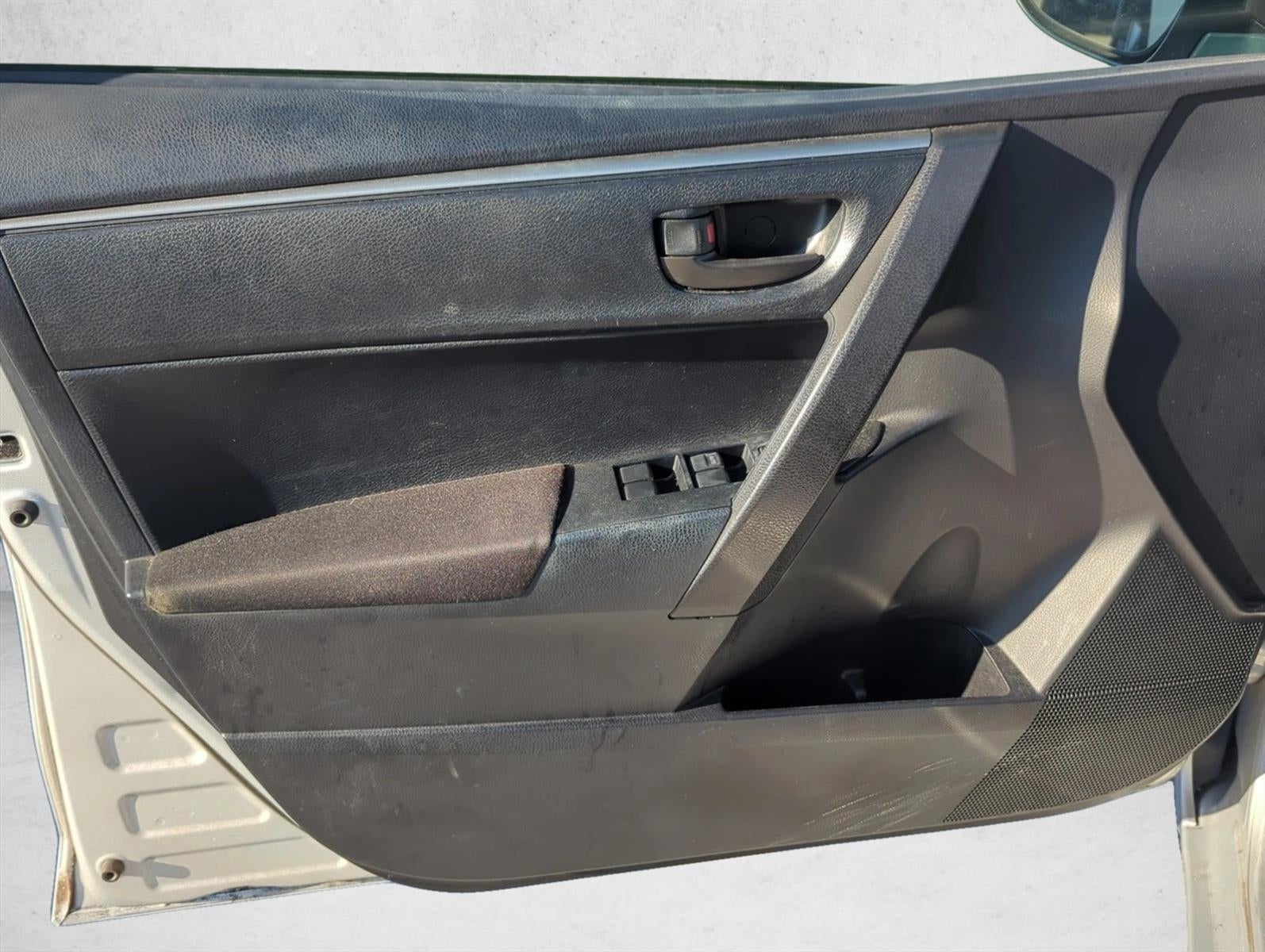 2014 Toyota Corolla 4dr Sdn Auto L (Natl)