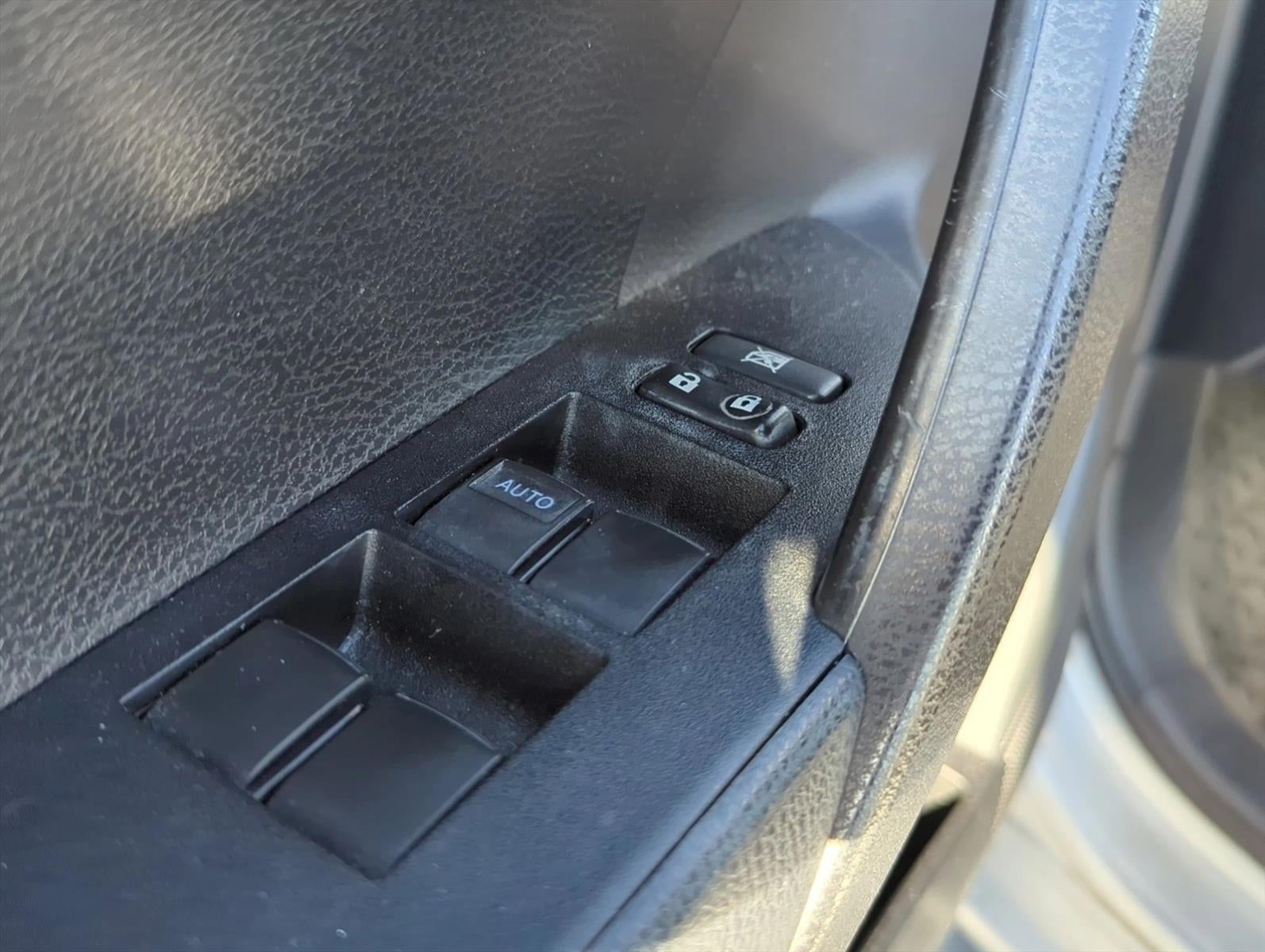 2014 Toyota Corolla 4dr Sdn Auto L (Natl)