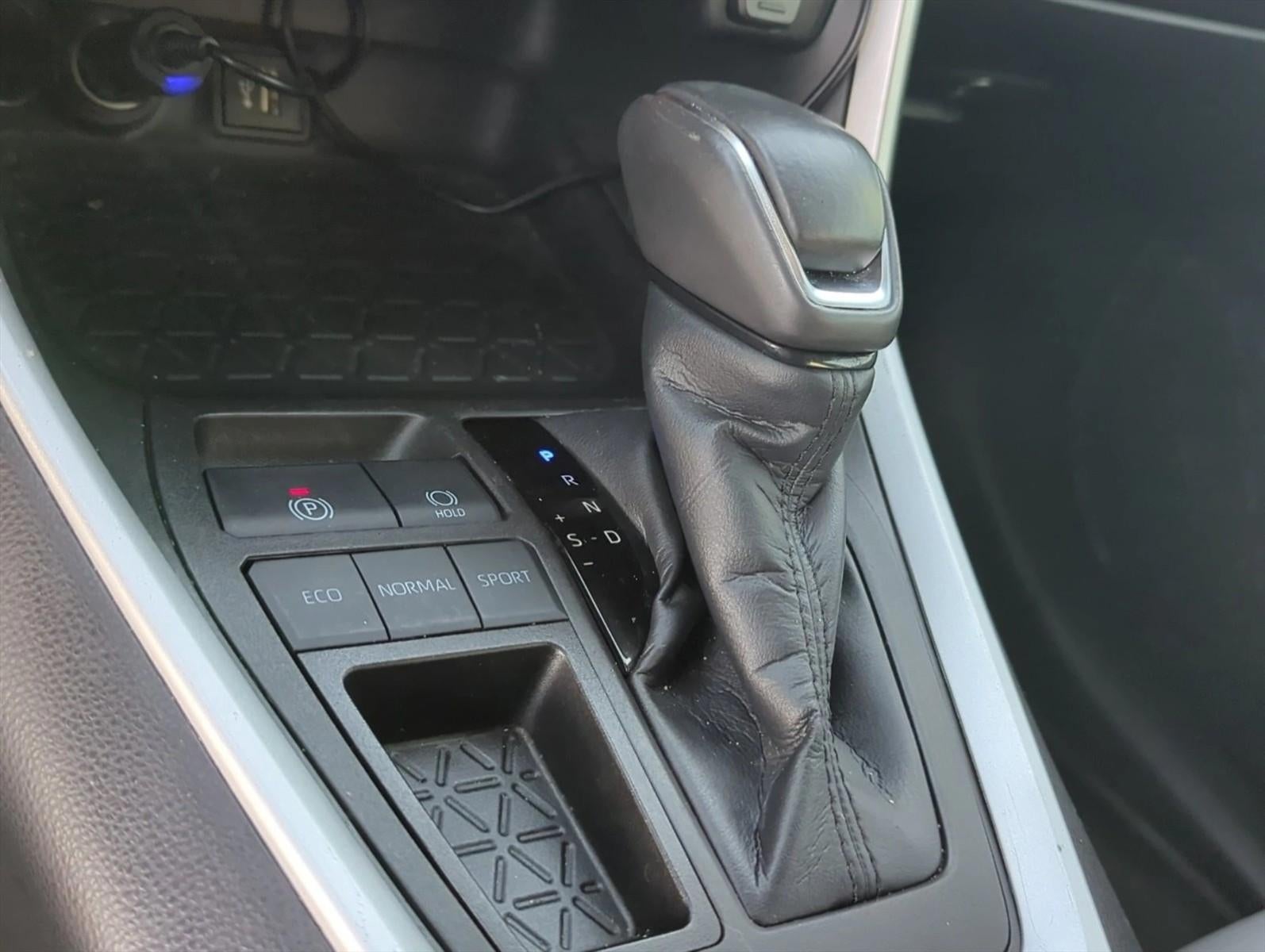 2023 Toyota RAV4 XLE Premium FWD (Natl)