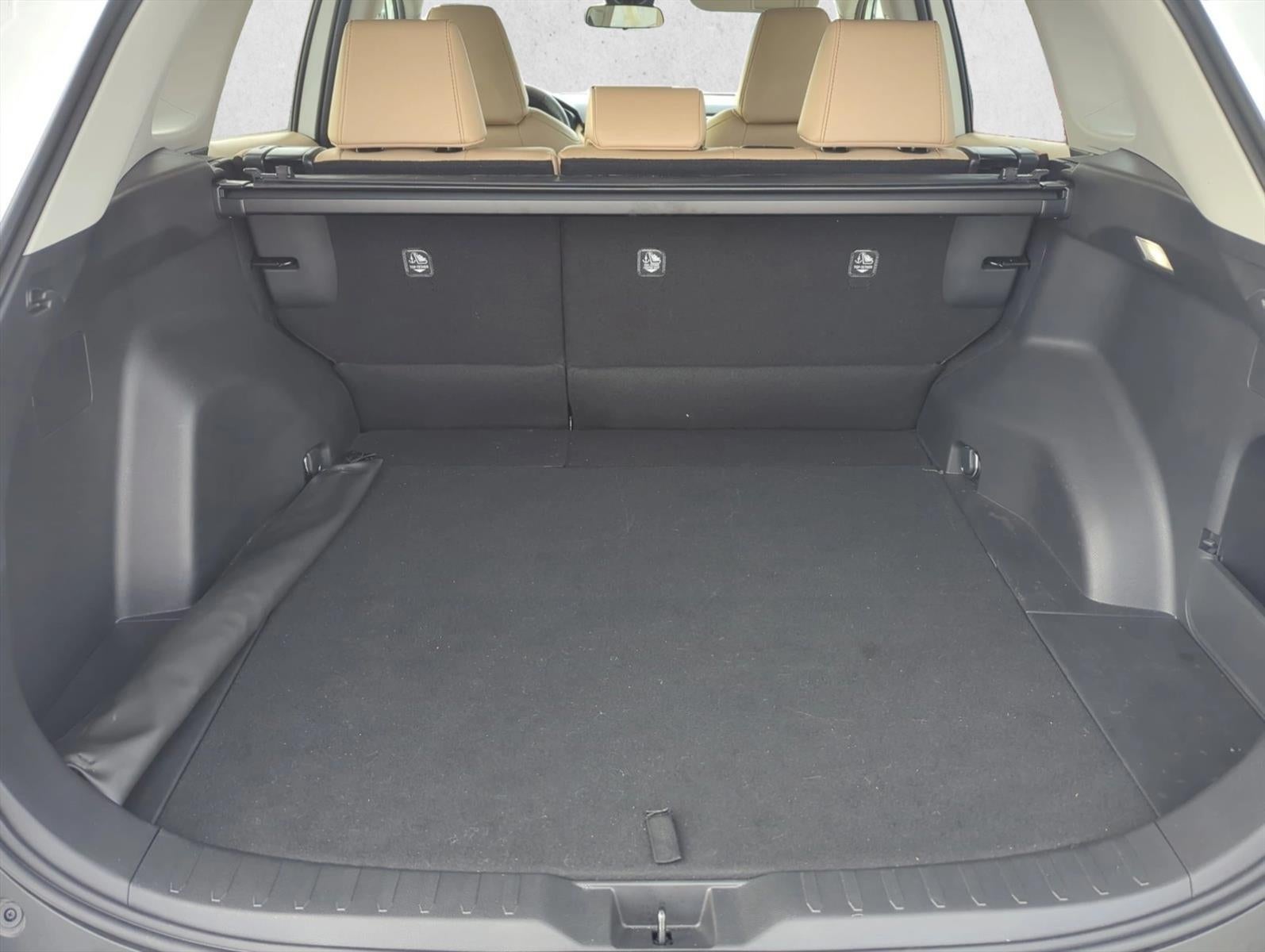 2025 Toyota RAV4 XLE Premium FWD (Natl)