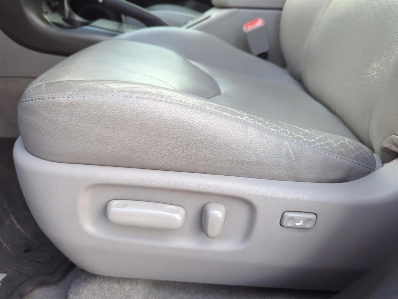 2012 Toyota RAV4 4WD 4dr I4 Limited (Natl)