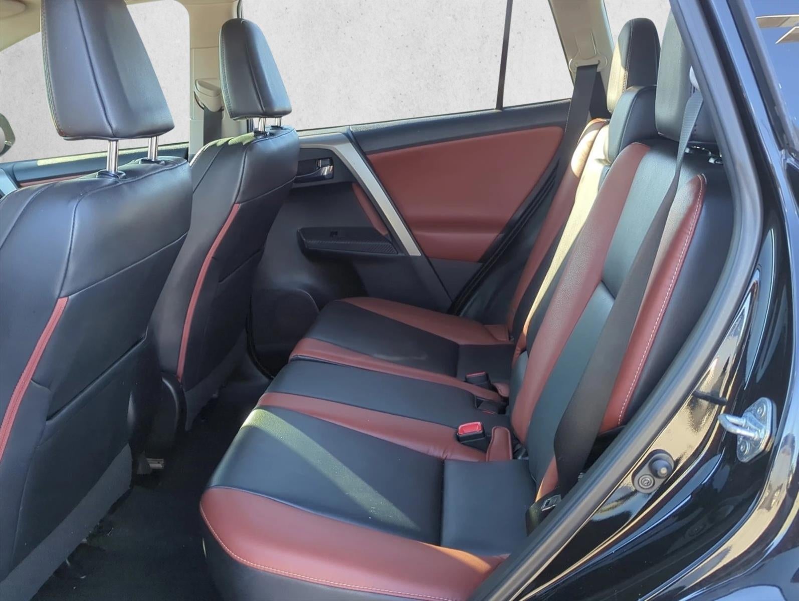 2014 Toyota RAV4 AWD 4dr Limited (Natl)